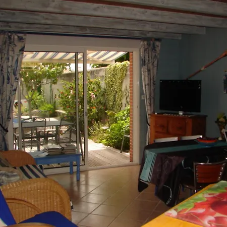 Avec Piscine Privee, 8 Pers - Fr-1-823-144 *